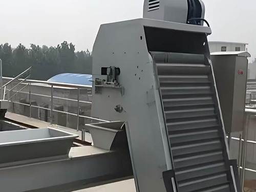 市政排水智能监测清污机：自动除污城市管网设备（定制案例）案例实景图